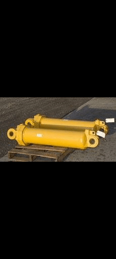 Rebuilt CAT hydraulic cylinders ready for shipment